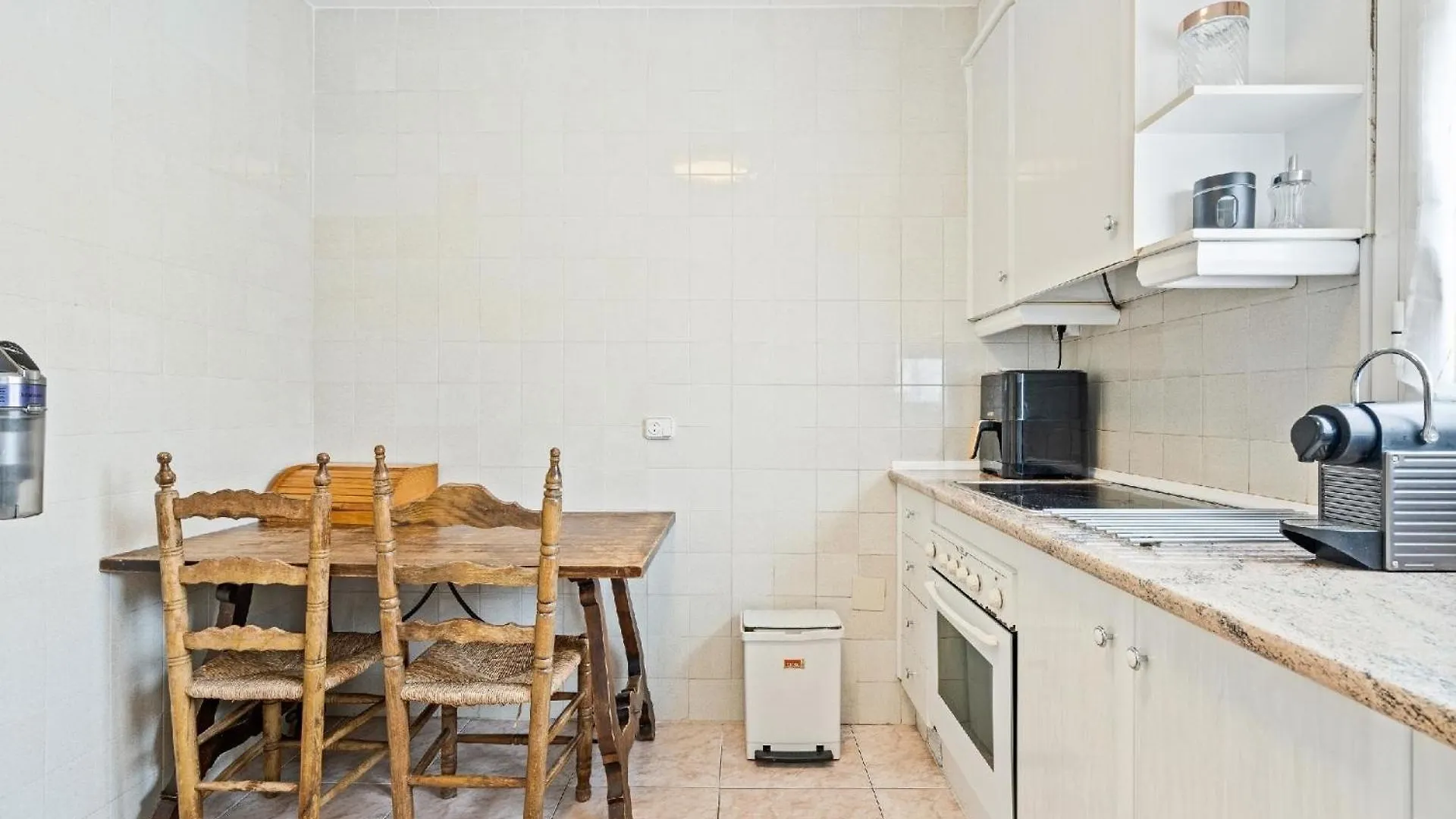 Ferienwohnung Fuer 8 Personen Ca 105 Qm In Empuriabrava, Costa Brava Golf De Roses Apartment