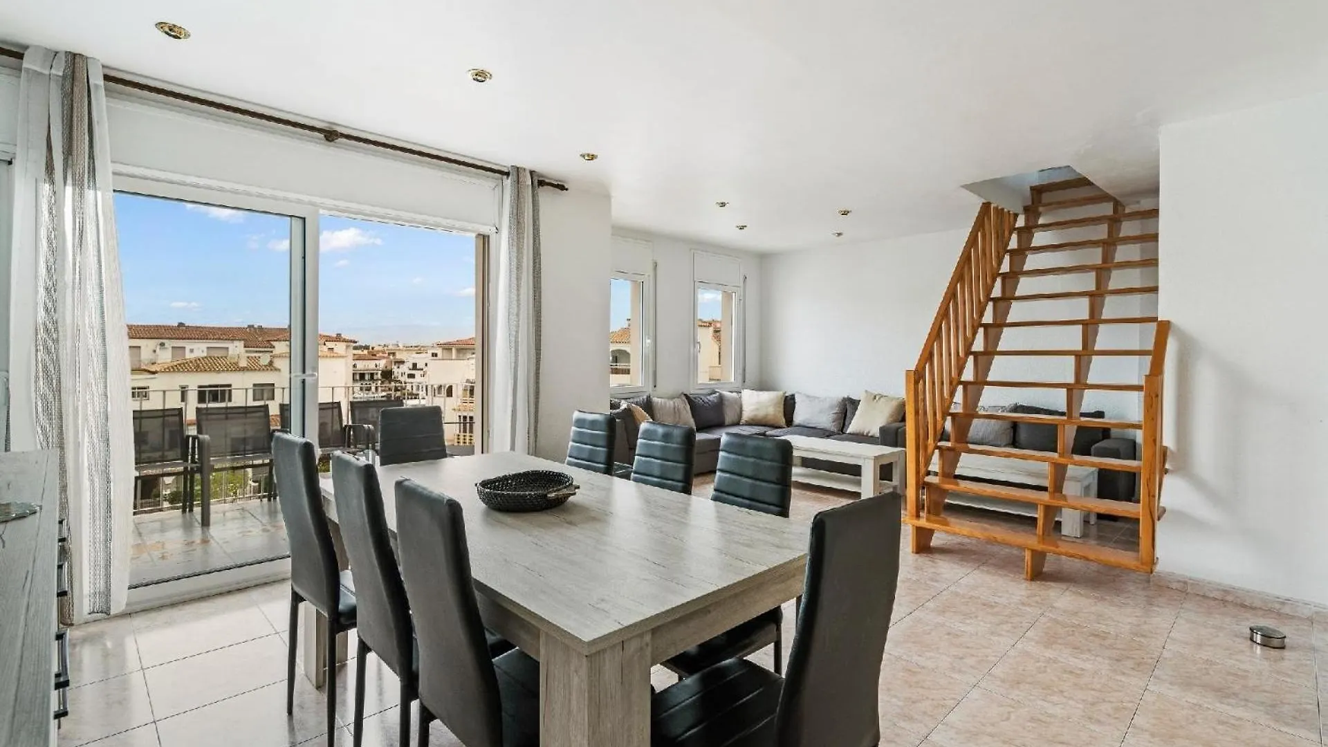 Ferienwohnung Fuer 8 Personen Ca 105 Qm In Empuriabrava, Costa Brava Golf De Roses